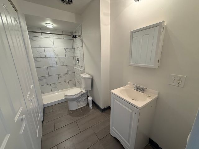 2310 N Harlem Avenue 501, Elmwood Park, IL 60707