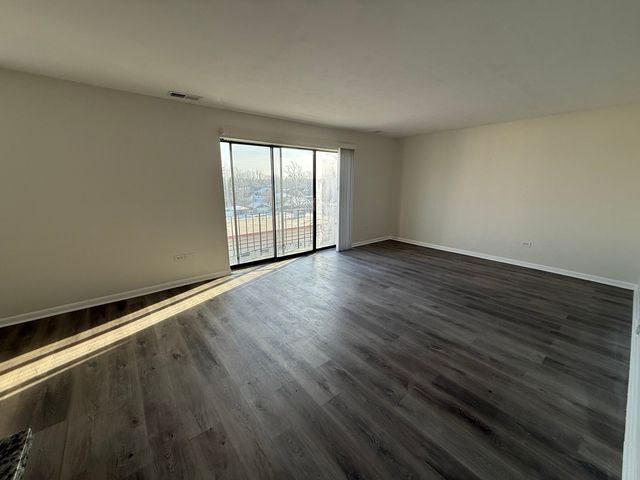 2310 N Harlem Avenue 501, Elmwood Park, IL 60707