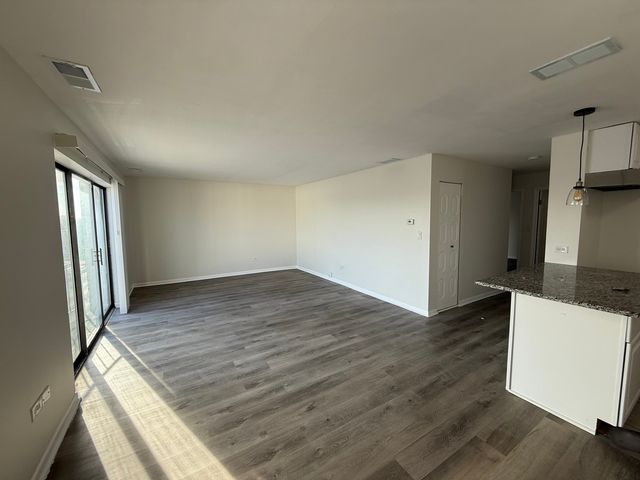 2310 N Harlem Avenue 501, Elmwood Park, IL 60707