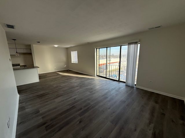 2310 N Harlem Avenue 501, Elmwood Park, IL 60707