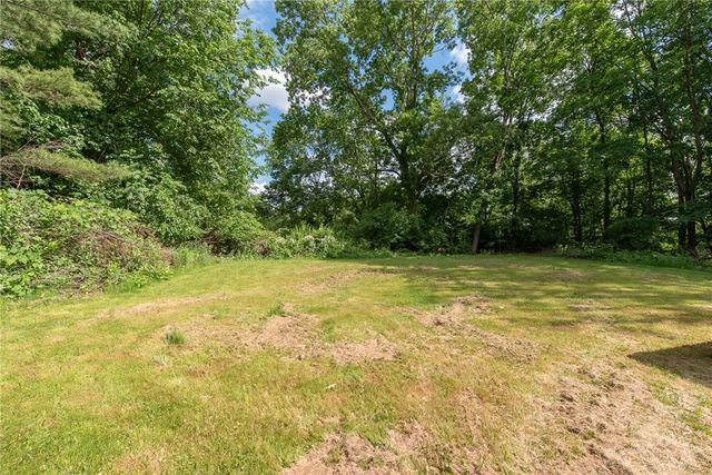 11 COUNTRY HILL Road, Cumberland, RI 02864