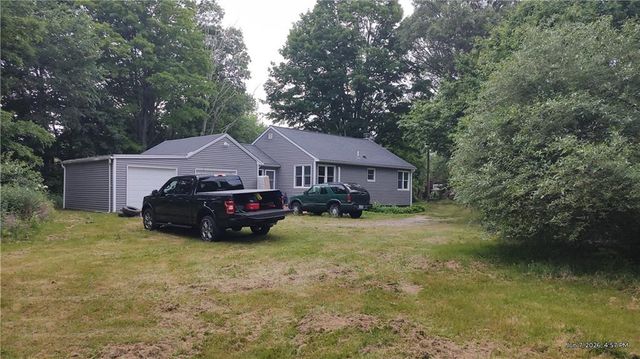 11 COUNTRY HILL Road, Cumberland, RI 02864
