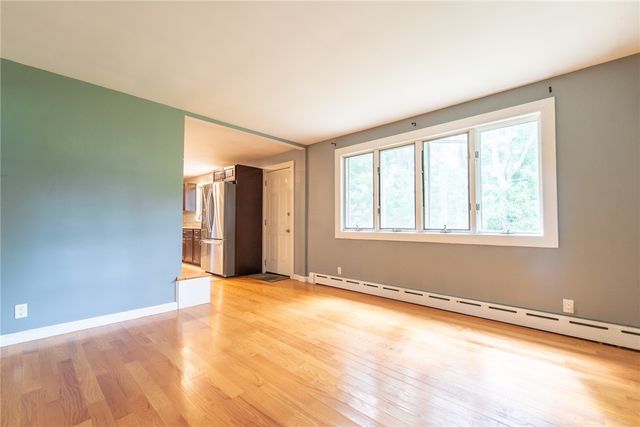 11 COUNTRY HILL Road, Cumberland, RI 02864