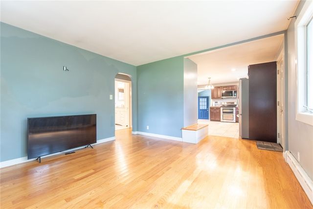 11 COUNTRY HILL Road, Cumberland, RI 02864
