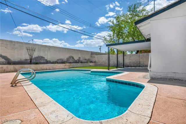 4805 Terra Linda Avenue, Las Vegas, NV 89120