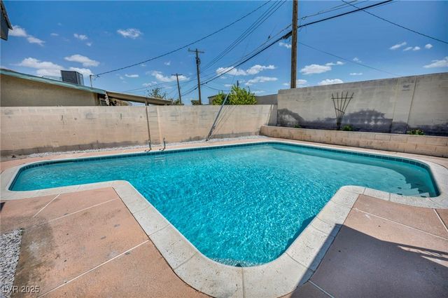 4805 Terra Linda Avenue, Las Vegas, NV 89120