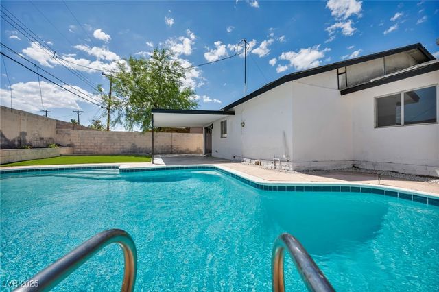 4805 Terra Linda Avenue, Las Vegas, NV 89120