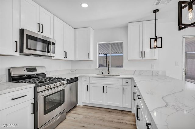 4805 Terra Linda Avenue, Las Vegas, NV 89120