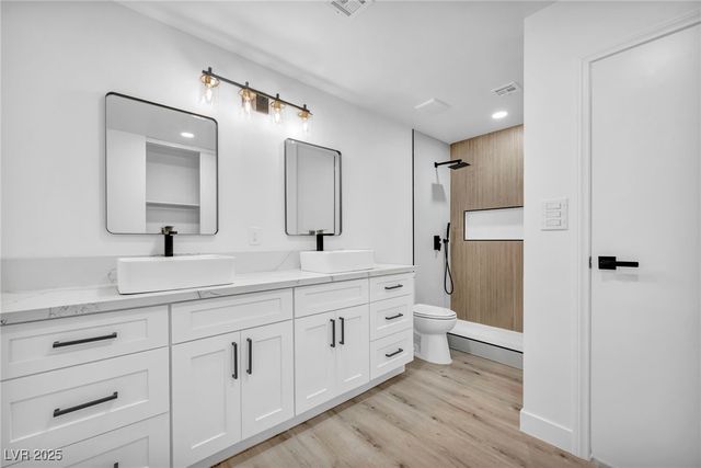 4805 Terra Linda Avenue, Las Vegas, NV 89120