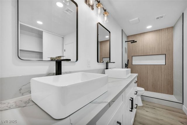 4805 Terra Linda Avenue, Las Vegas, NV 89120