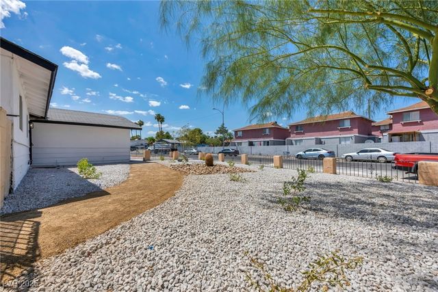 4805 Terra Linda Avenue, Las Vegas, NV 89120