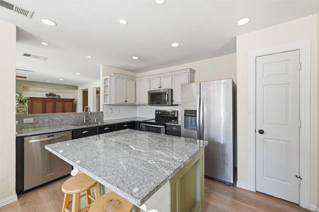 5432 Presidio Drive, Grand Prairie, TX 75052