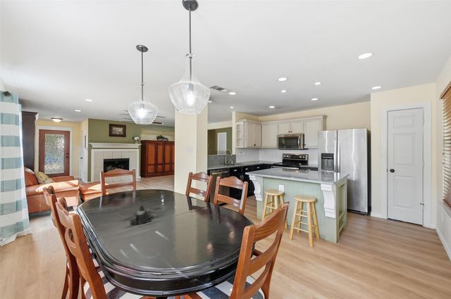 5432 Presidio Drive, Grand Prairie, TX 75052