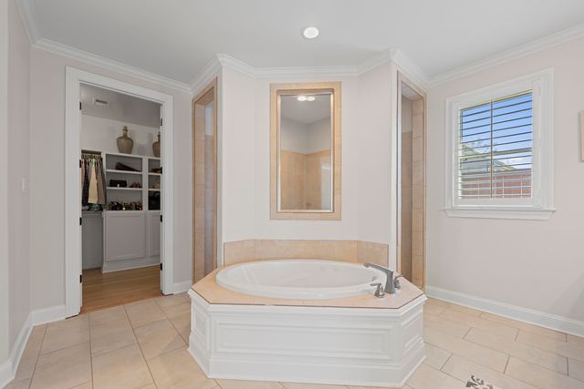 10115 LONG LANDING CV, Lakeland, TN 38002