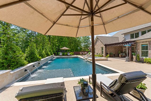 10115 LONG LANDING CV, Lakeland, TN 38002