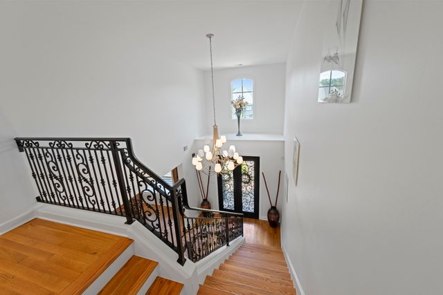 10115 LONG LANDING CV, Lakeland, TN 38002