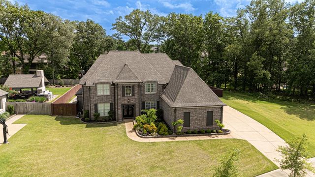 10115 LONG LANDING CV, Lakeland, TN 38002
