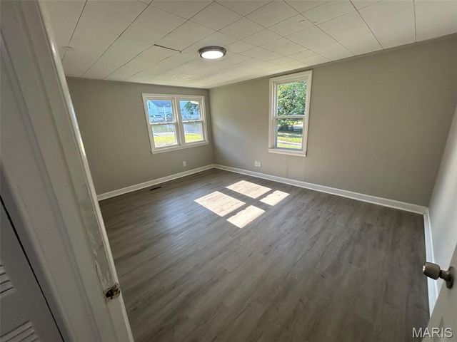 324 Ames Place, Ferguson, MO 63135