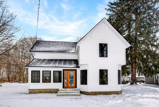 10227 S Norris Road, Delton, MI 49046