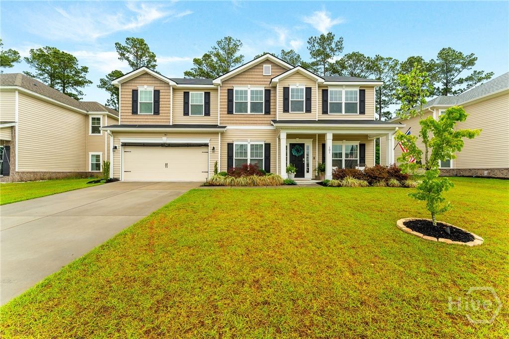 Image 2 of property listing at 101 Telford Street, Savannah, GA 31322