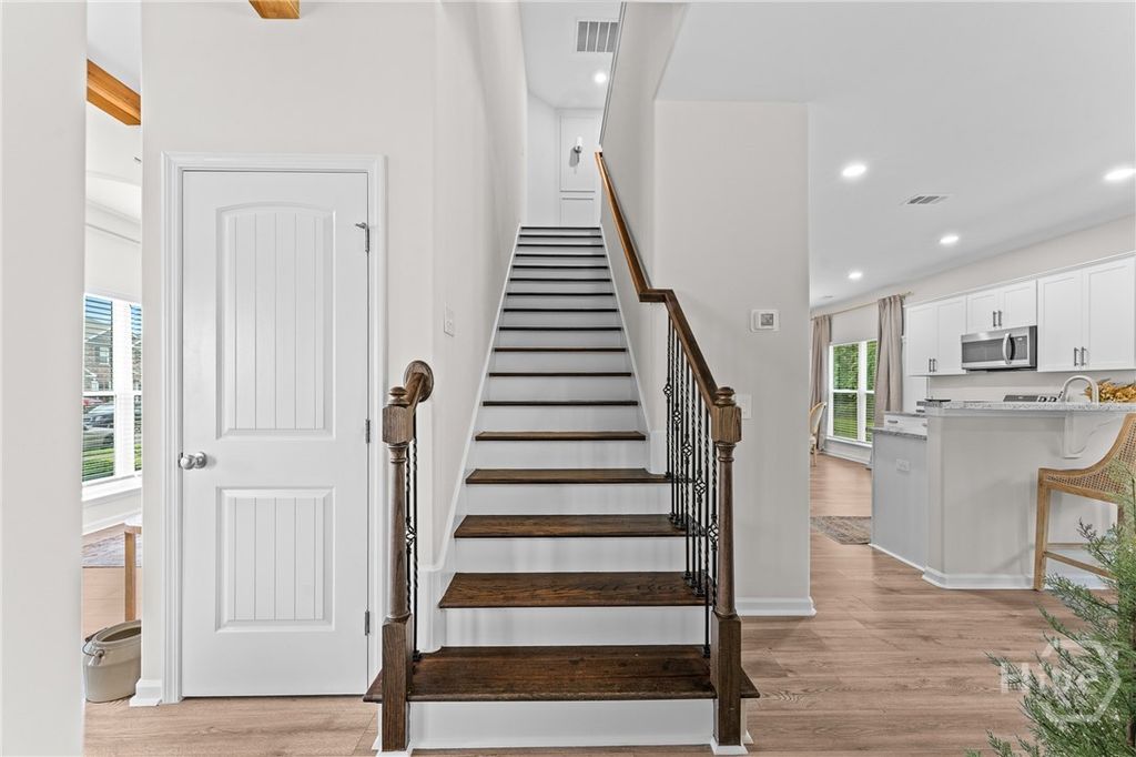 Image 26 of property listing at 101 Telford Street, Savannah, GA 31322