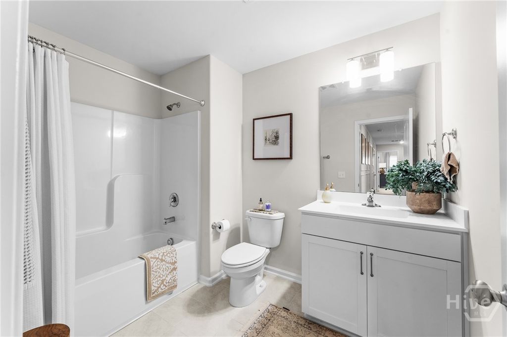 Image 39 of property listing at 101 Telford Street, Savannah, GA 31322