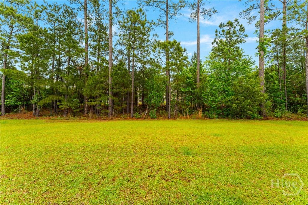 Image 42 of property listing at 101 Telford Street, Savannah, GA 31322