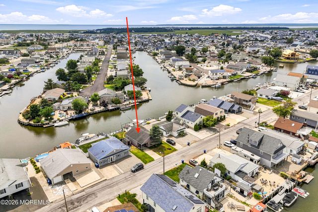 17 W Sail Drive, Little Egg Harbor, NJ 08087