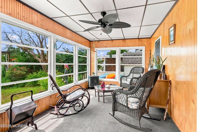 17 W Sail Drive, Little Egg Harbor, NJ 08087
