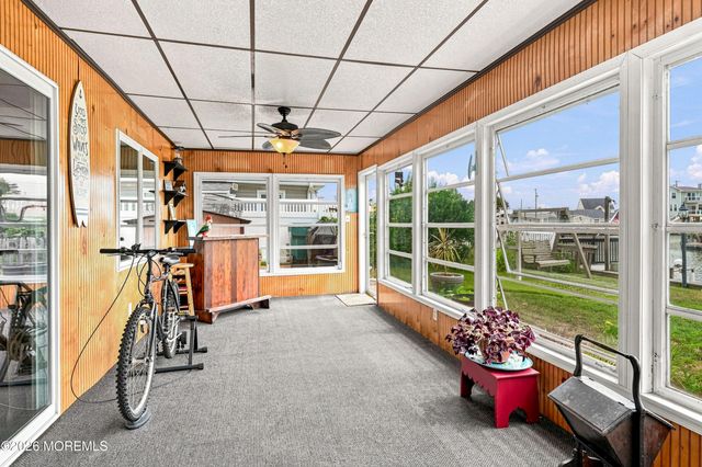 17 W Sail Drive, Little Egg Harbor, NJ 08087