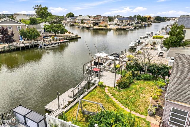 17 W Sail Drive, Little Egg Harbor, NJ 08087