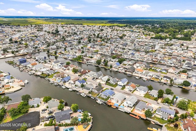 17 W Sail Drive, Little Egg Harbor, NJ 08087