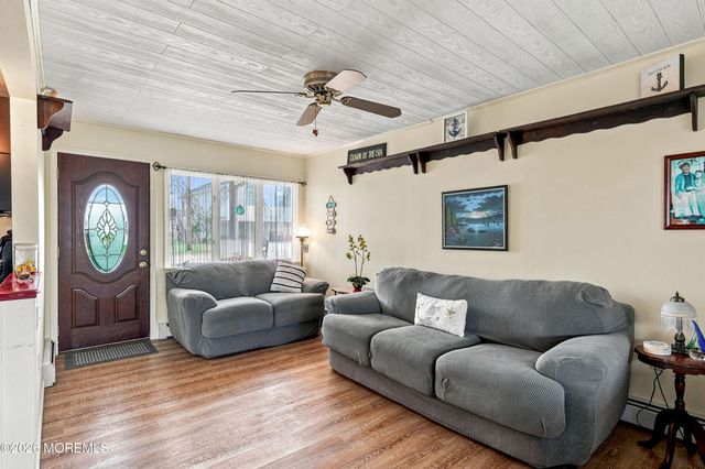 17 W Sail Drive, Little Egg Harbor, NJ 08087