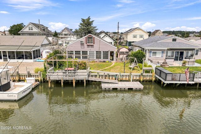 17 W Sail Drive, Little Egg Harbor, NJ 08087