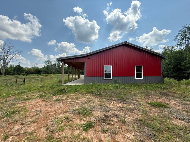 668 Joines Rd, Smithville, TN 37166