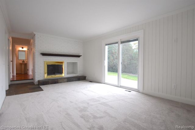 4217 Covered Bridge Road, Bloomfield Hills, MI 48302