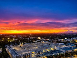 3301 NE 1st Avenue H2113, Miami, FL 33137