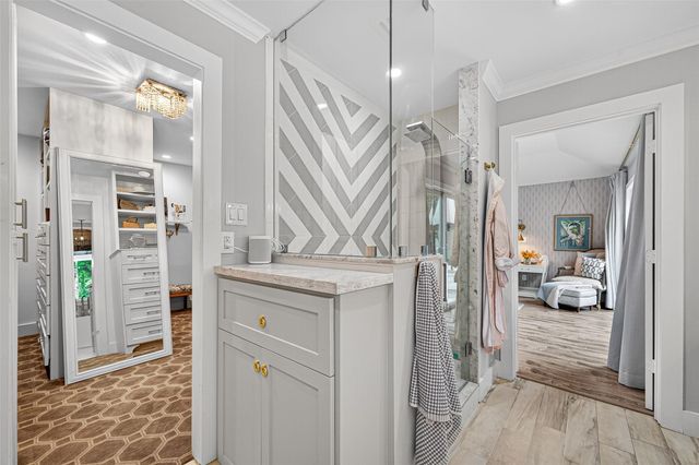 415 Ramblewood Road, Houston, TX 77079