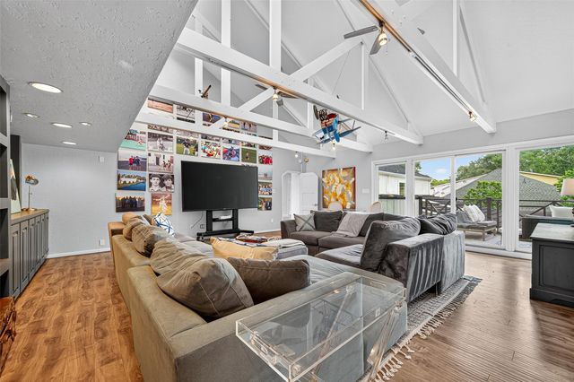 415 Ramblewood Road, Houston, TX 77079