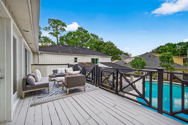 415 Ramblewood Road, Houston, TX 77079