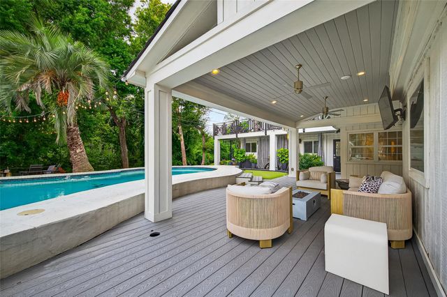 415 Ramblewood Road, Houston, TX 77079