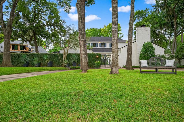 415 Ramblewood Road, Houston, TX 77079