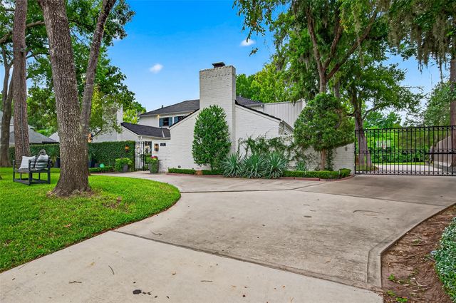 415 Ramblewood Road, Houston, TX 77079