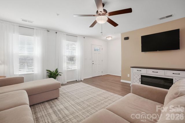 2543 Willow Pond Lane SE, Concord, NC 28025