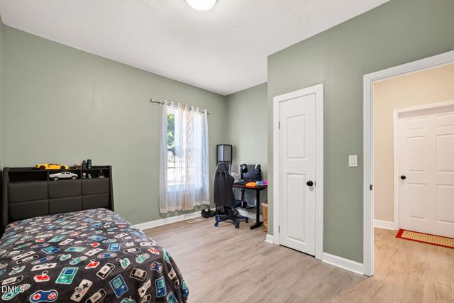 928 E Davis Street, Burlington, NC 27215