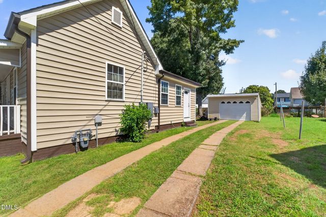 928 E Davis Street, Burlington, NC 27215