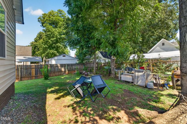 928 E Davis Street, Burlington, NC 27215