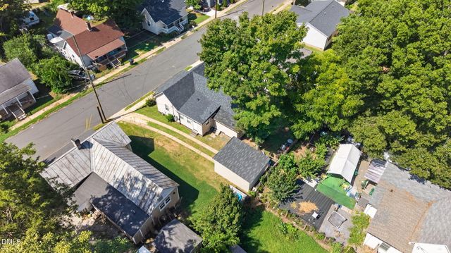 928 E Davis Street, Burlington, NC 27215