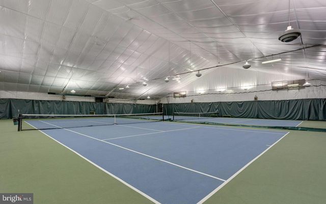 203 YOAKUM PKWY #804, Alexandria, VA 22304
