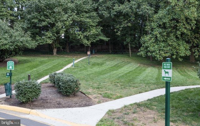 203 YOAKUM PKWY #804, Alexandria, VA 22304
